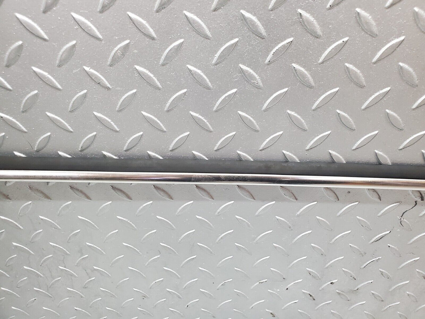 44547 Mercedes-Benz W123 280E Roof Chrome Moulding Trim Left Side 1236981330