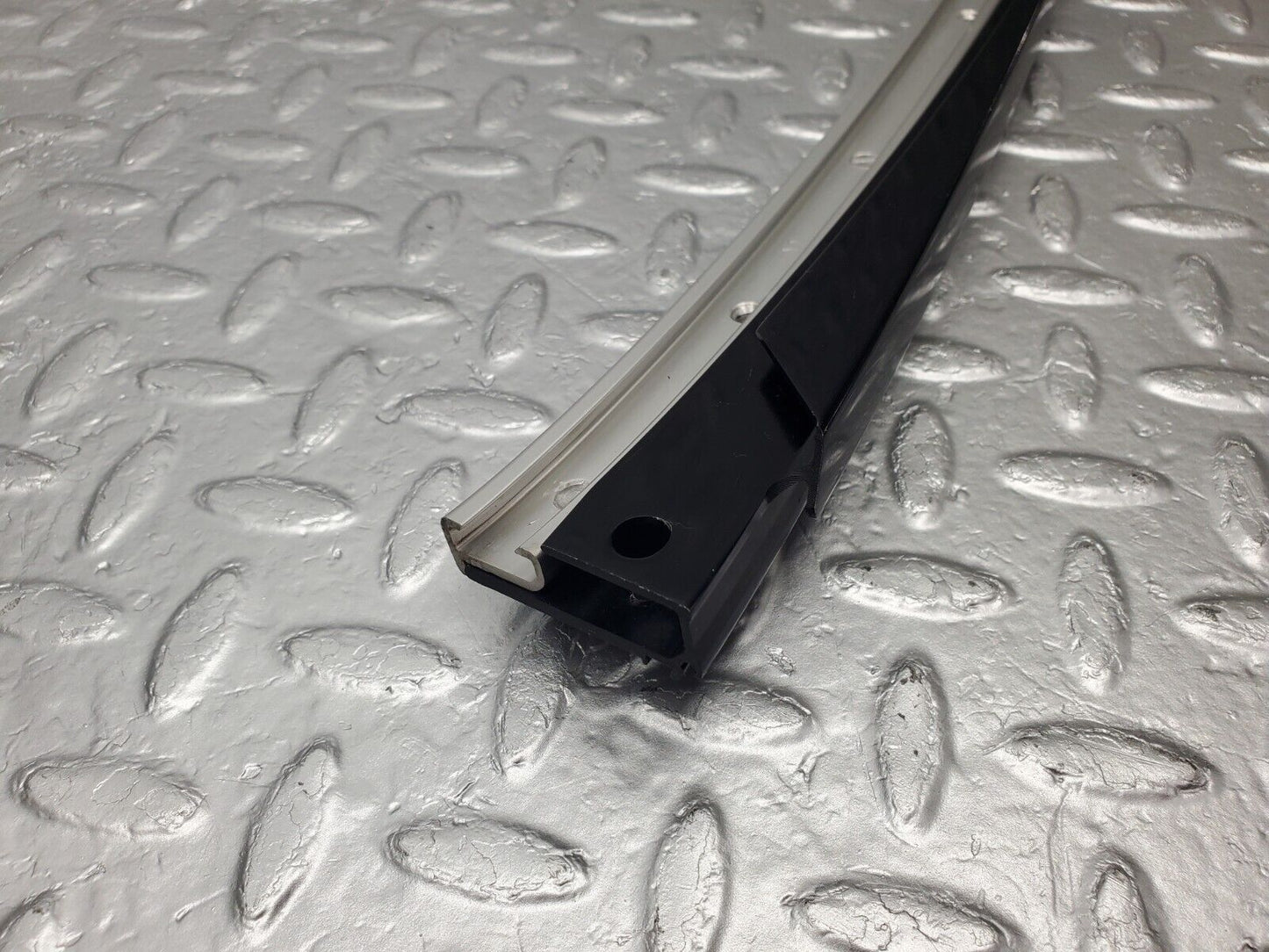 46973 Mercedes-Benz R129 320SL Coupe A Pillar Chrome Cover Trim Right