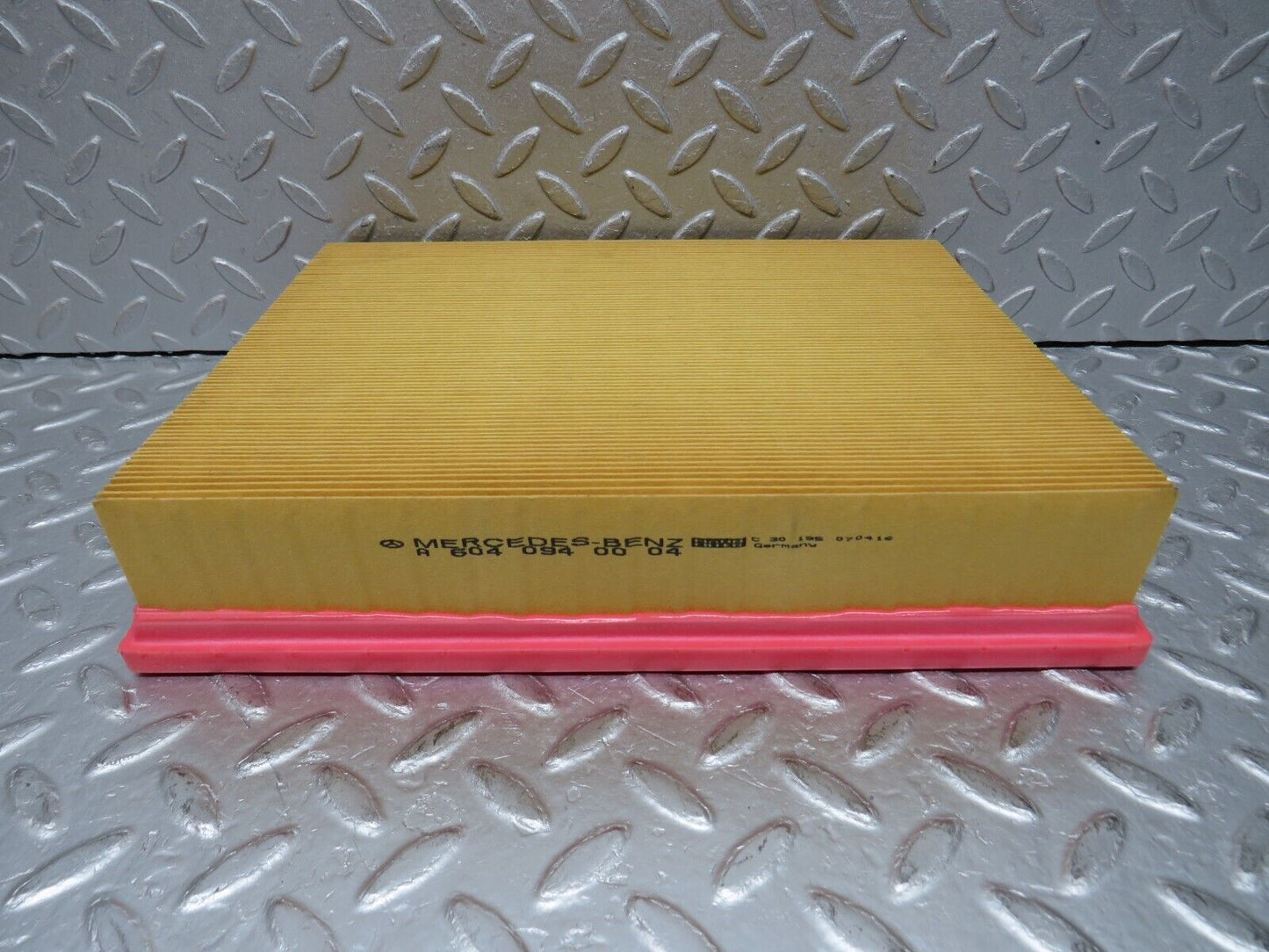 38227 Mercedes-Benz W210 W202 Genuine Air Filter New 604094000428