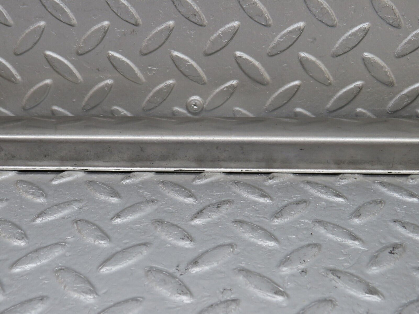 35766 Mercedes-Benz W108 Front Right Door Sill Chrome