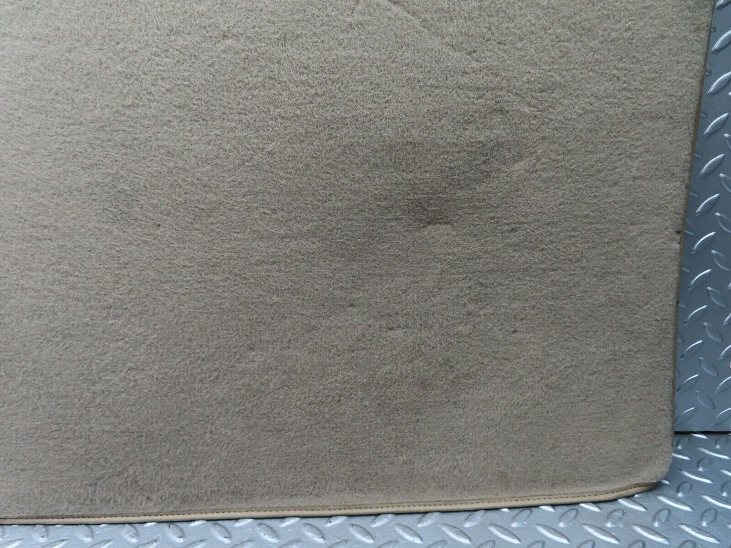 20186 Mercedes-Benz R129 300SL Coupe Trunk Boot Floor Carpet Cream