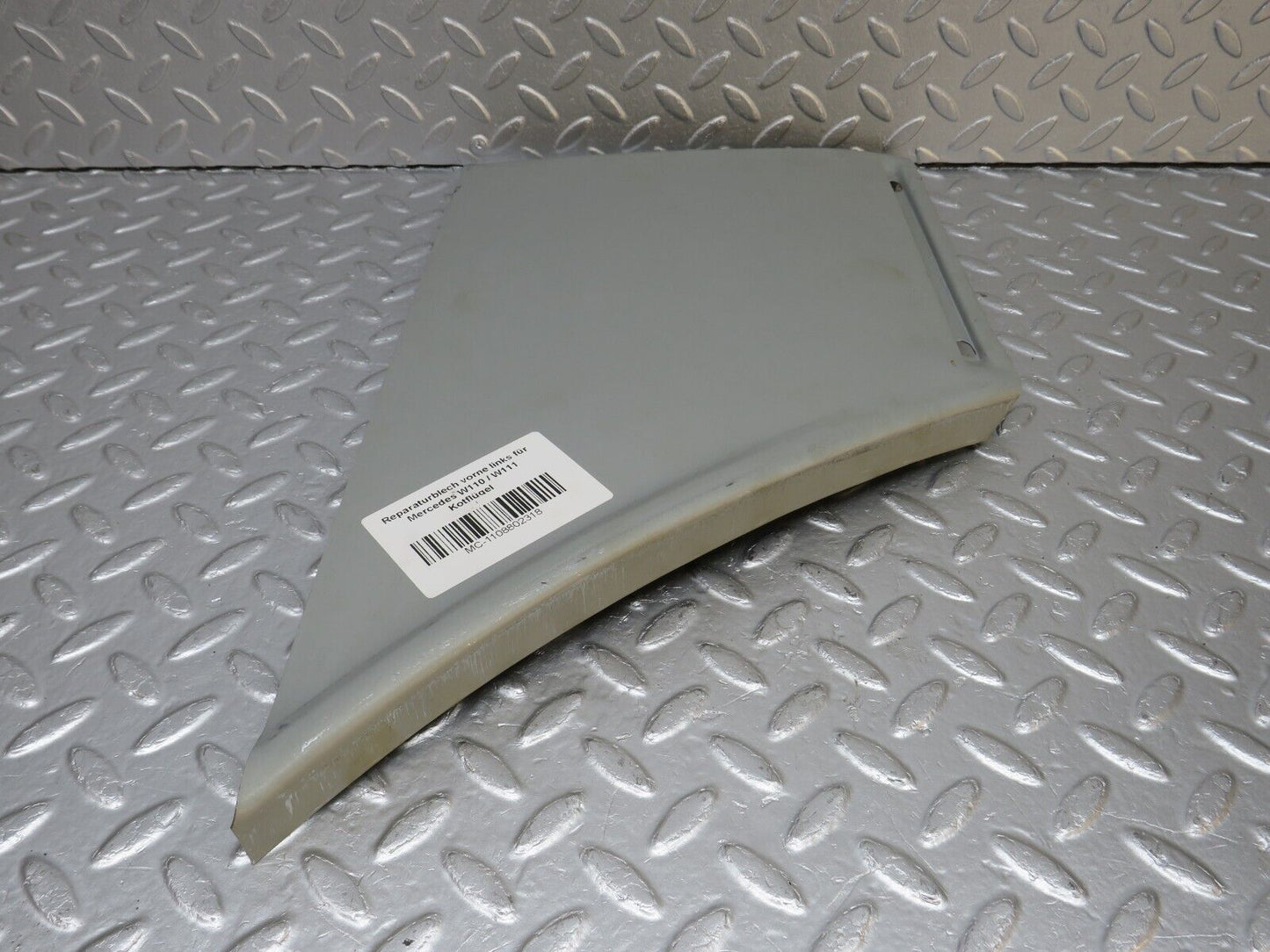 40348 Mercedes-Benz W110 230 Front Left Wing Fender Repair Panel