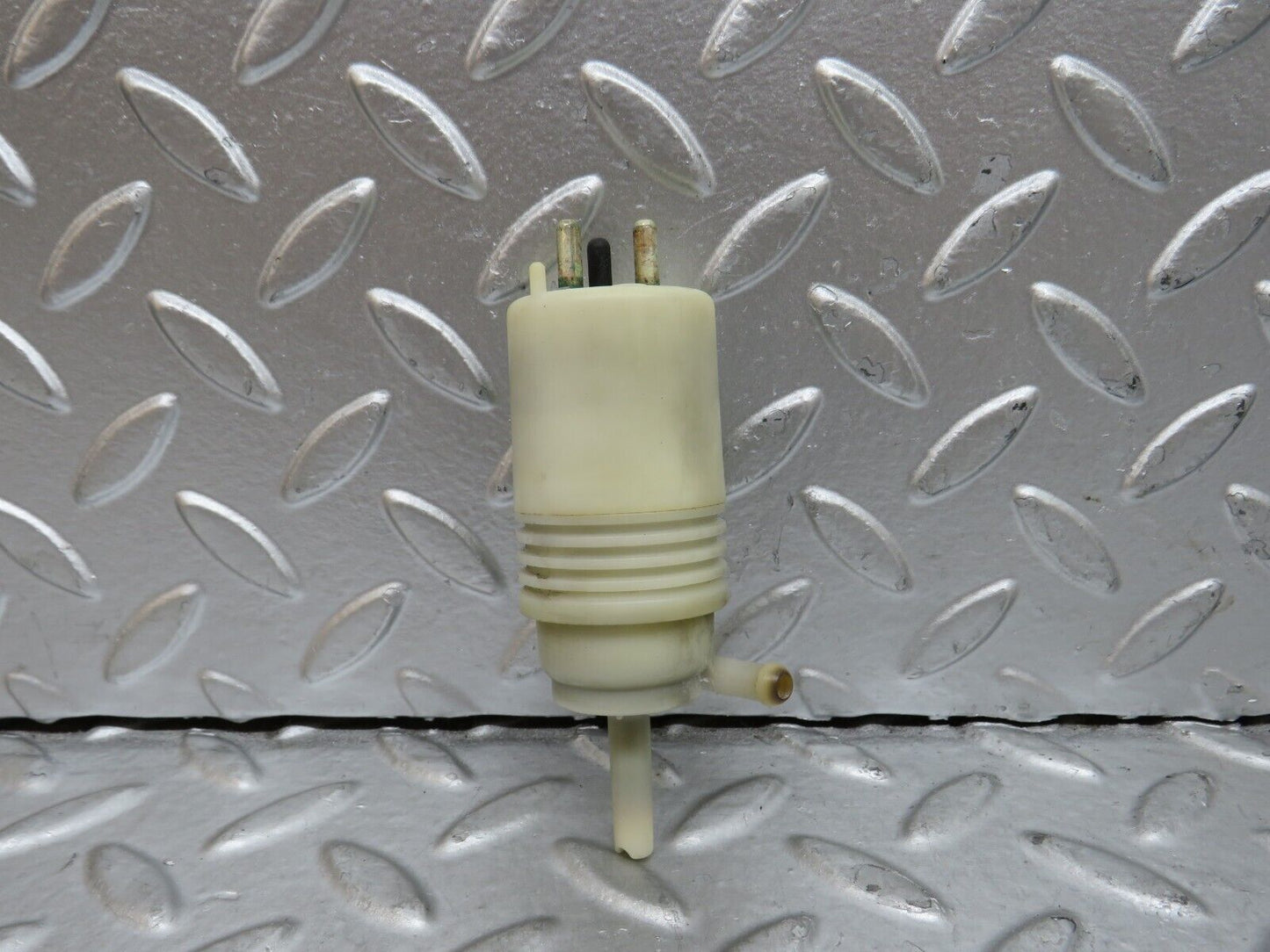 29116 Mercedes-Benz C124 320CE Coupe Windscreen Washer Pump 1248690421