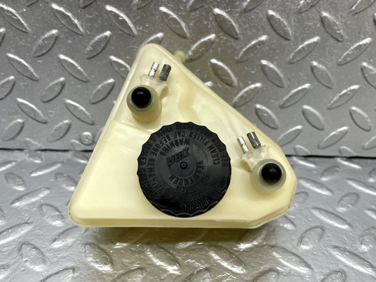 44271 Mercedes-Benz W123 280E Brake Fluid Reservoir Tank Dba