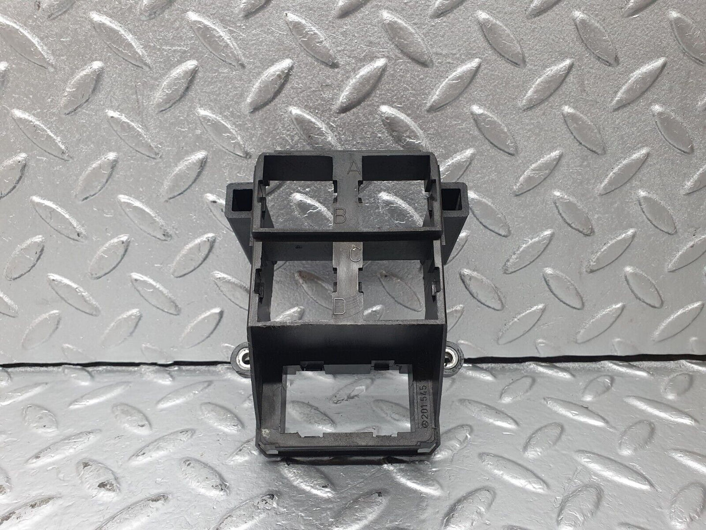42771 Mercedes-Benz W201 190 2.0L Relay Box Cover 2015451040 2015450103