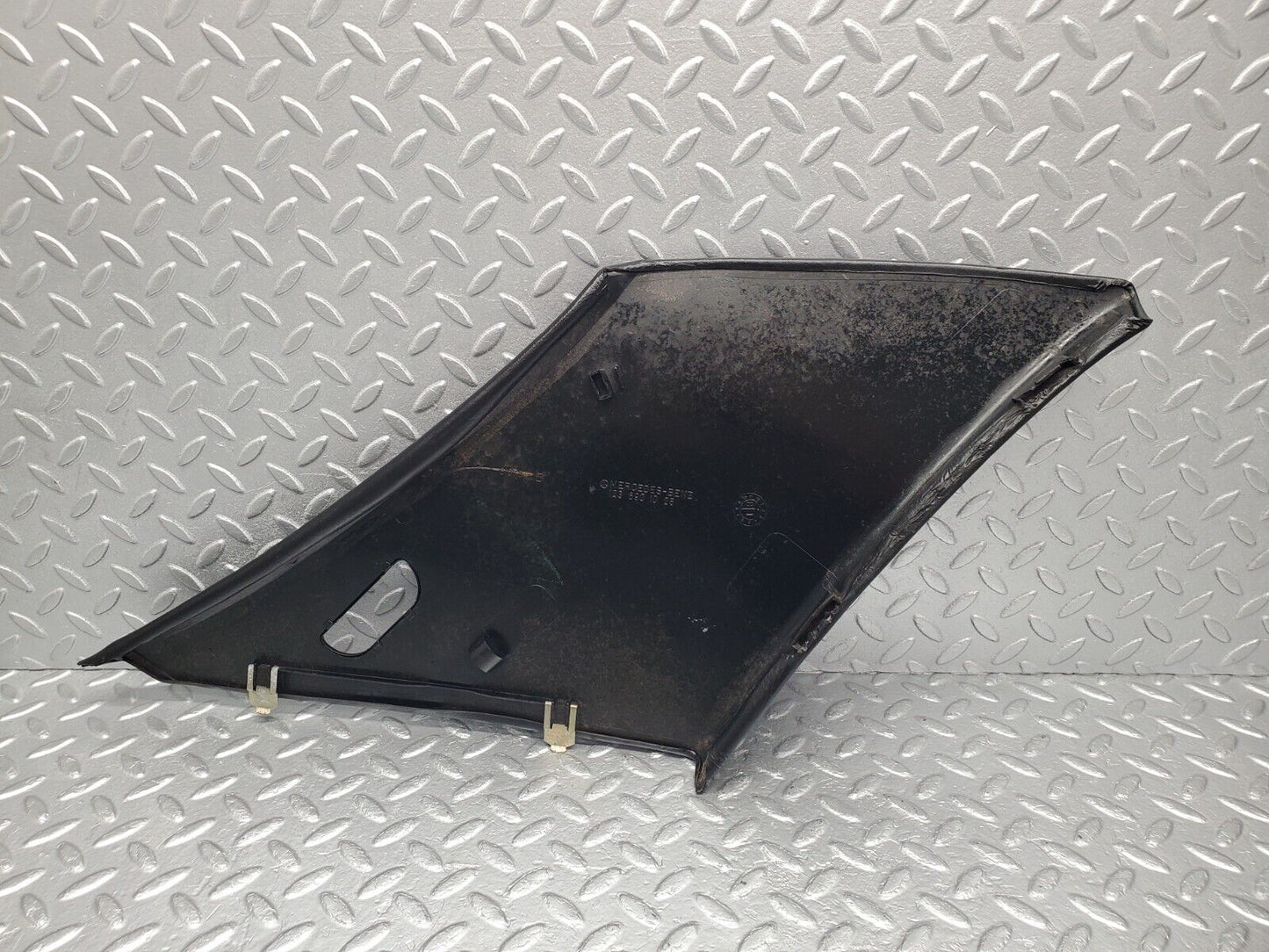 46335 Mercedes-Benz C123 280CE Coupe C Pillar Cover Right Black 1236901025