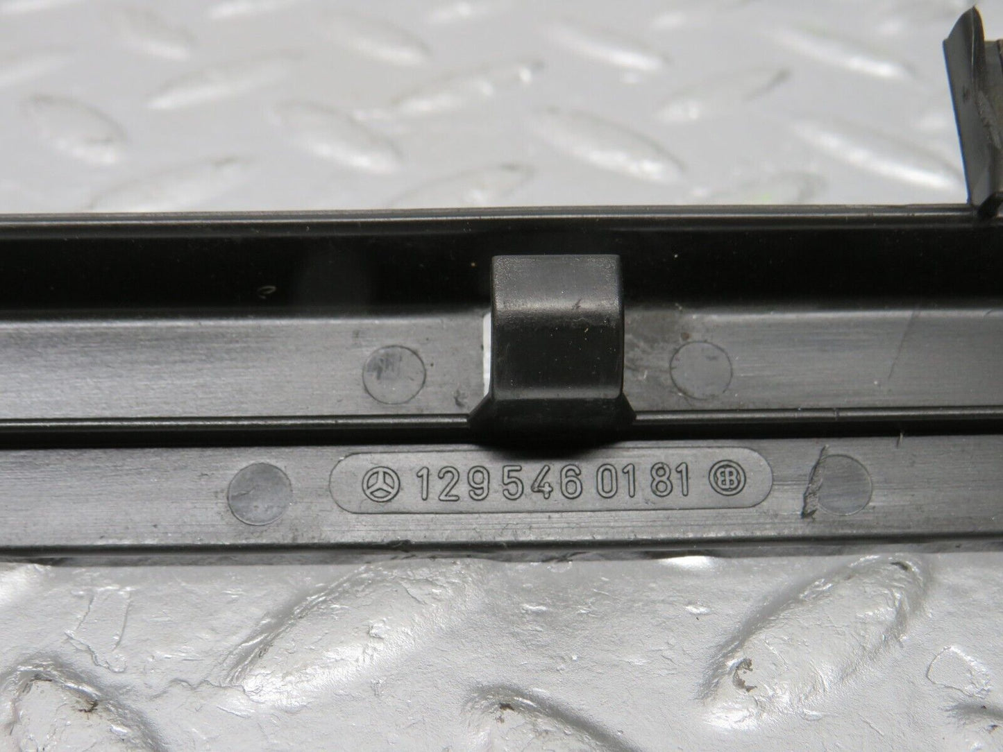 39710 Mercedes-Benz R129 320SL Coupe Mounting Plastic Cover 1295460181