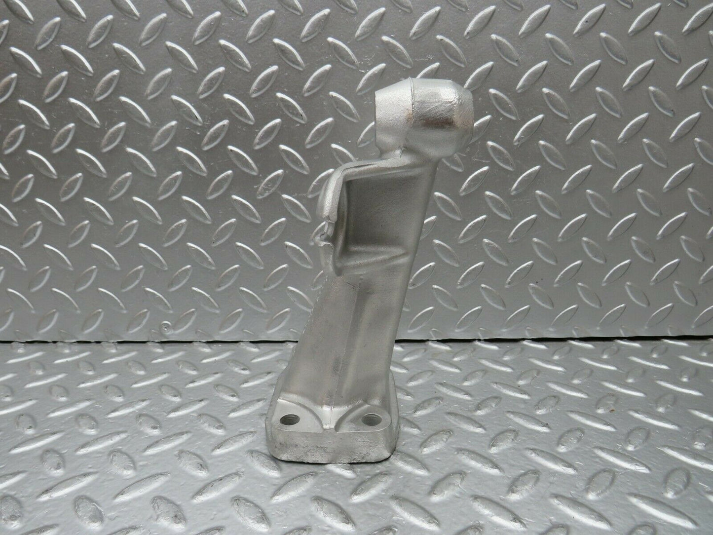 24110 Mercedes-Benz W123 280E Engine Mount Bracket 1232230304