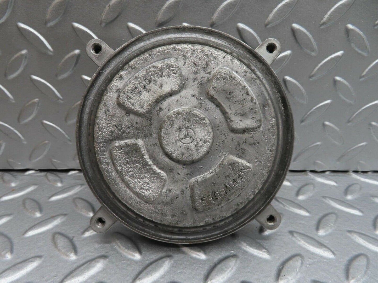 14409 Mercedes-Benz W116 350SE Engine Cooling Fan Clutch 1162000122