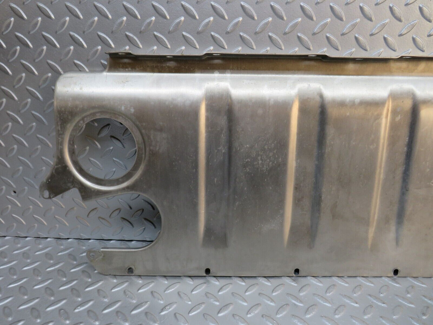 38447 Mercedes-Benz R129 280SL Coupe Fuel Tank Rear Cover