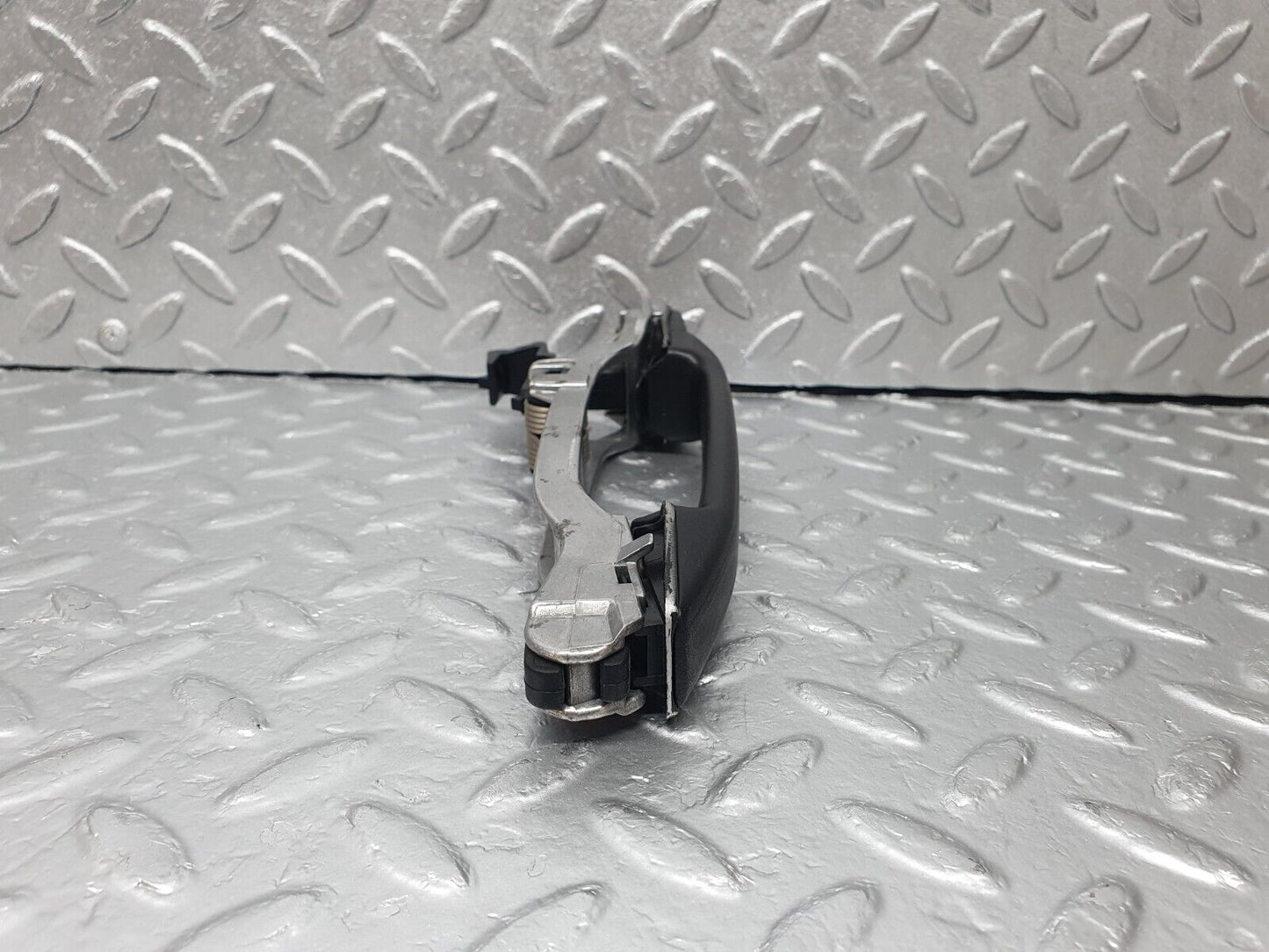 42780 Mercedes-Benz W201 190 2.0L Rear Right Door Exterior Handle