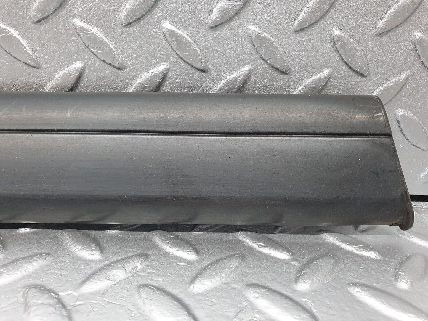41685 Mercedes-Benz W124 200E Front Left Door Lower Moulding Trim