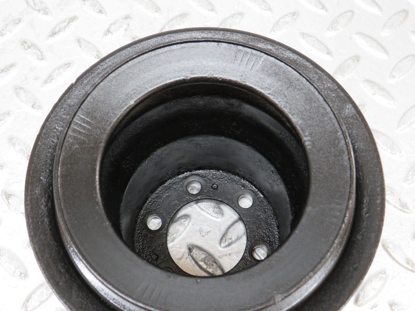 26301 Mercedes-Benz W116 450SE Crankshaft Pulley