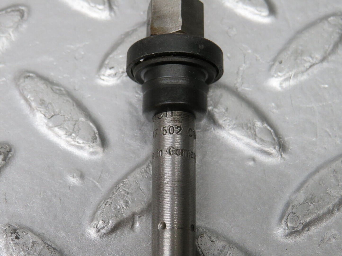 32707 Mercedes-Benz S124 300TE Wagon Fuel Injector Bosch 0437502010