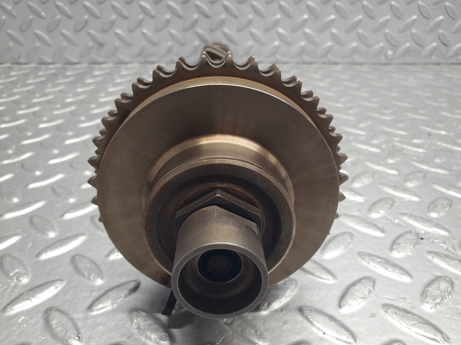 W124 Wagon camshaft intake side used OEM