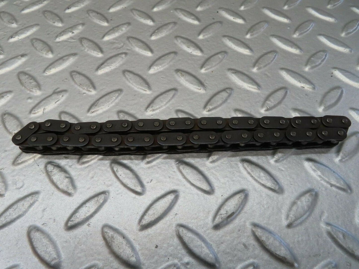 15672 Mercedes-Benz R107 450SL Oil Pump Chain