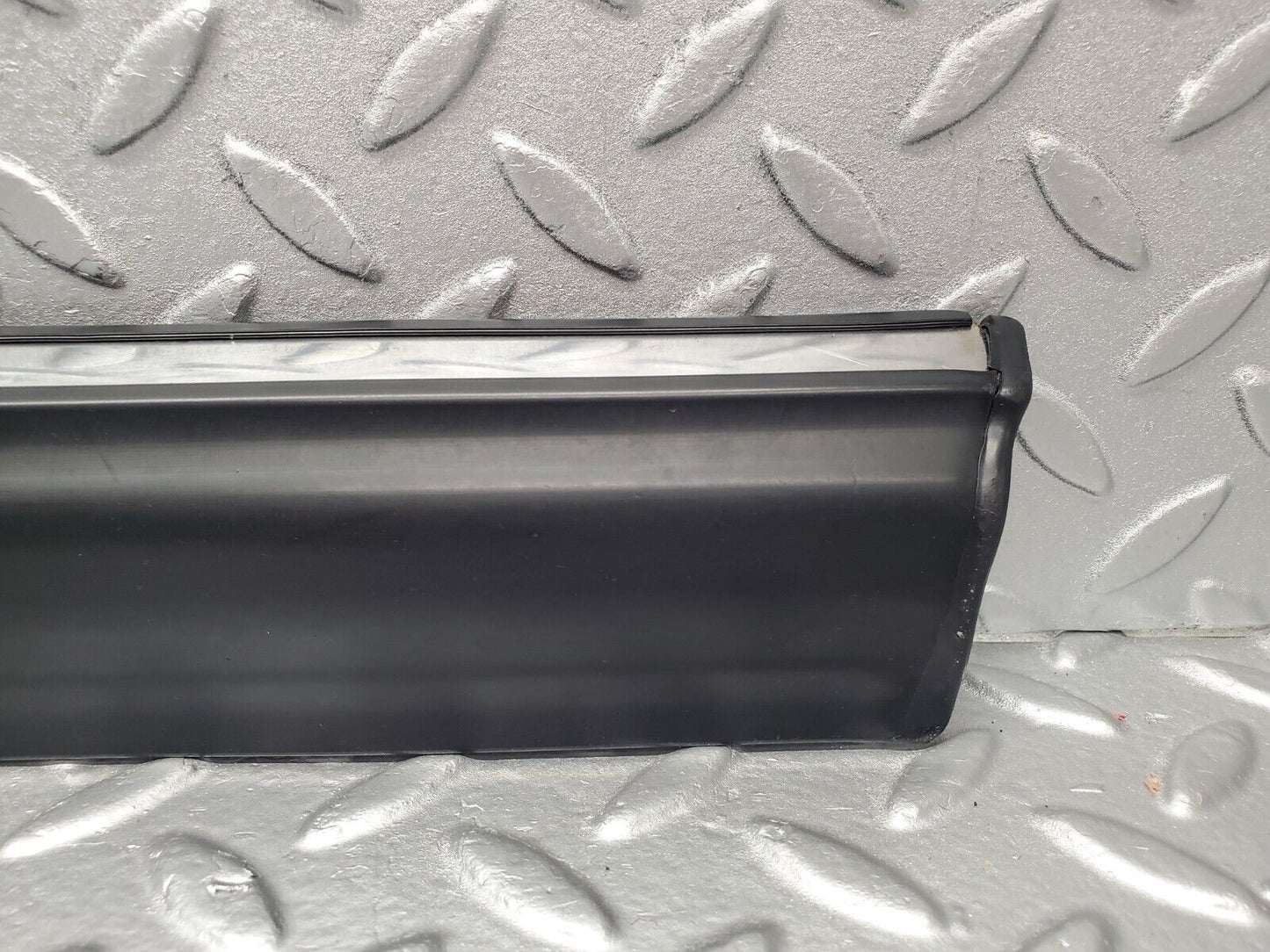 46331 Mercedes-Benz C123 280CE Coupe Right Door Lower Moulding Trim 1236903480