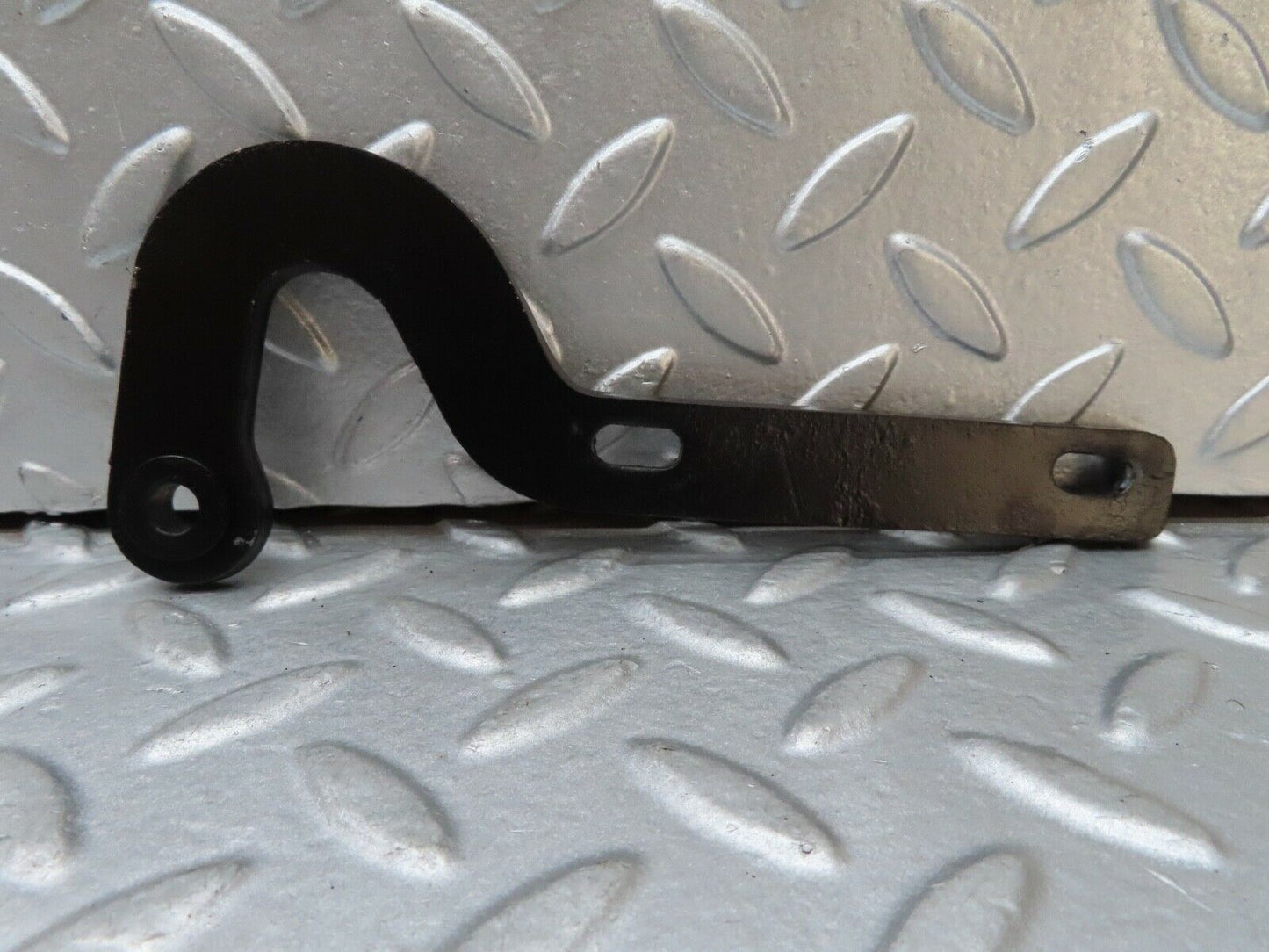 17601 Mercedes-Benz W116 450SEL Bonnet Hinge Support Left Side