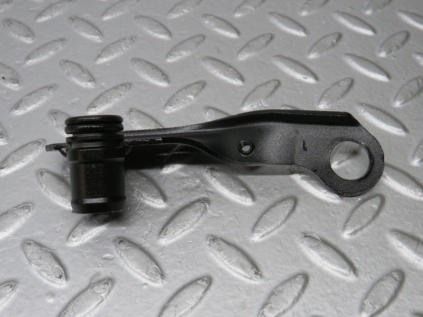 38972 Mercedes-Benz W201 190E 2.6L Engine Lifting Eyes Hooks