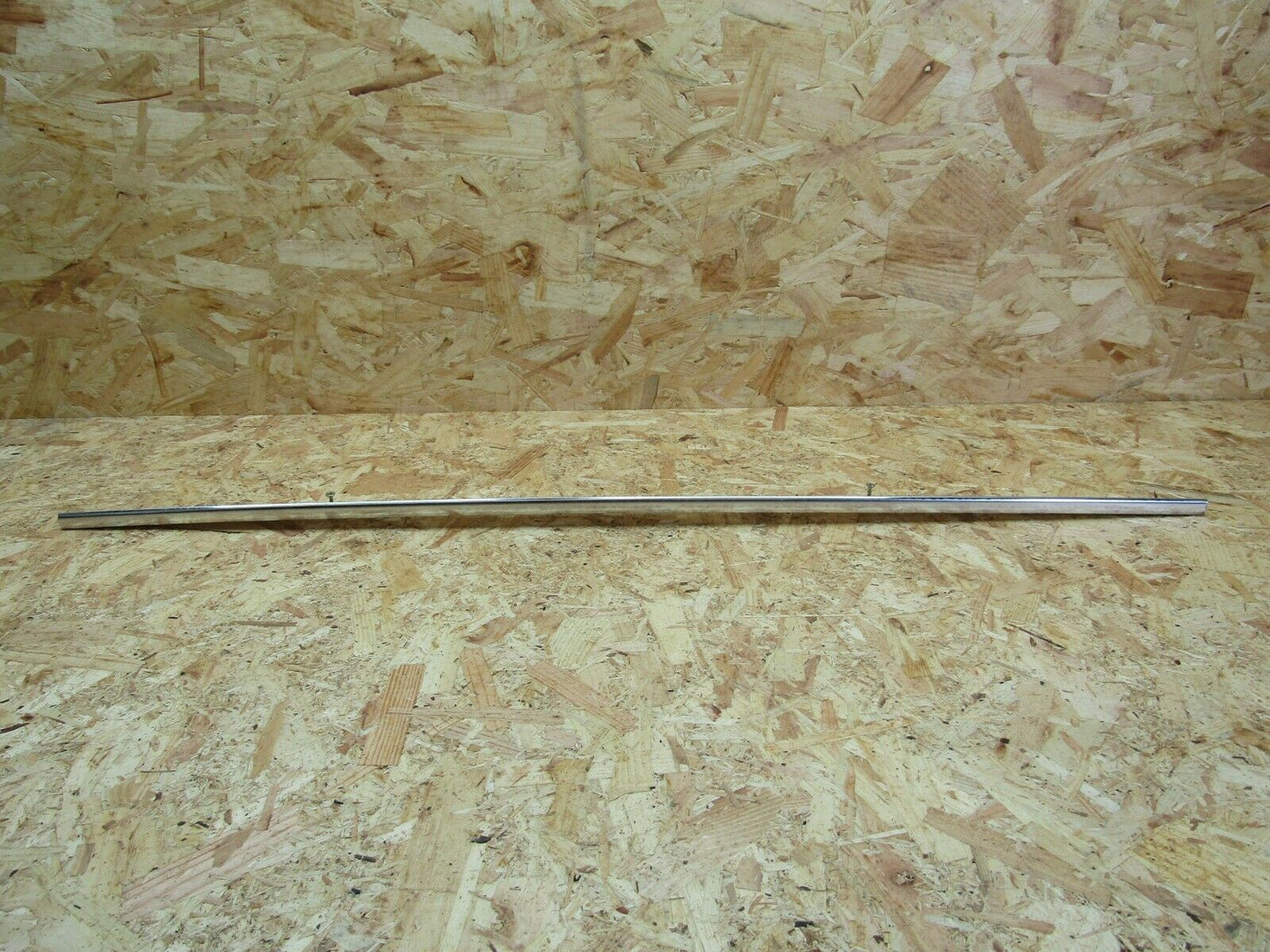 2135 Mercedes-Benz W116 350SE Centre Roof Chrome Trim Right Side
