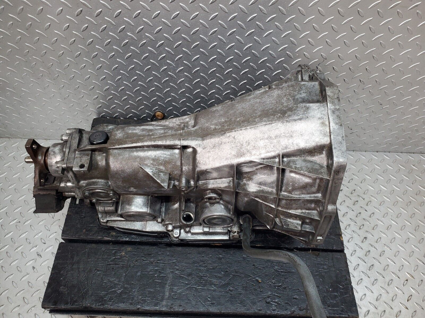 44886 Mercedes-Benz W124 220E Automatic Gearbox 722.428 1242704800 2012710701