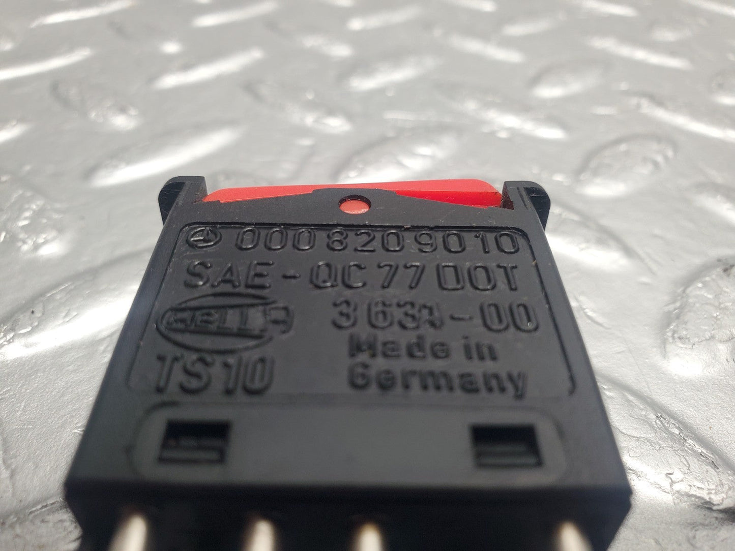 47205140
