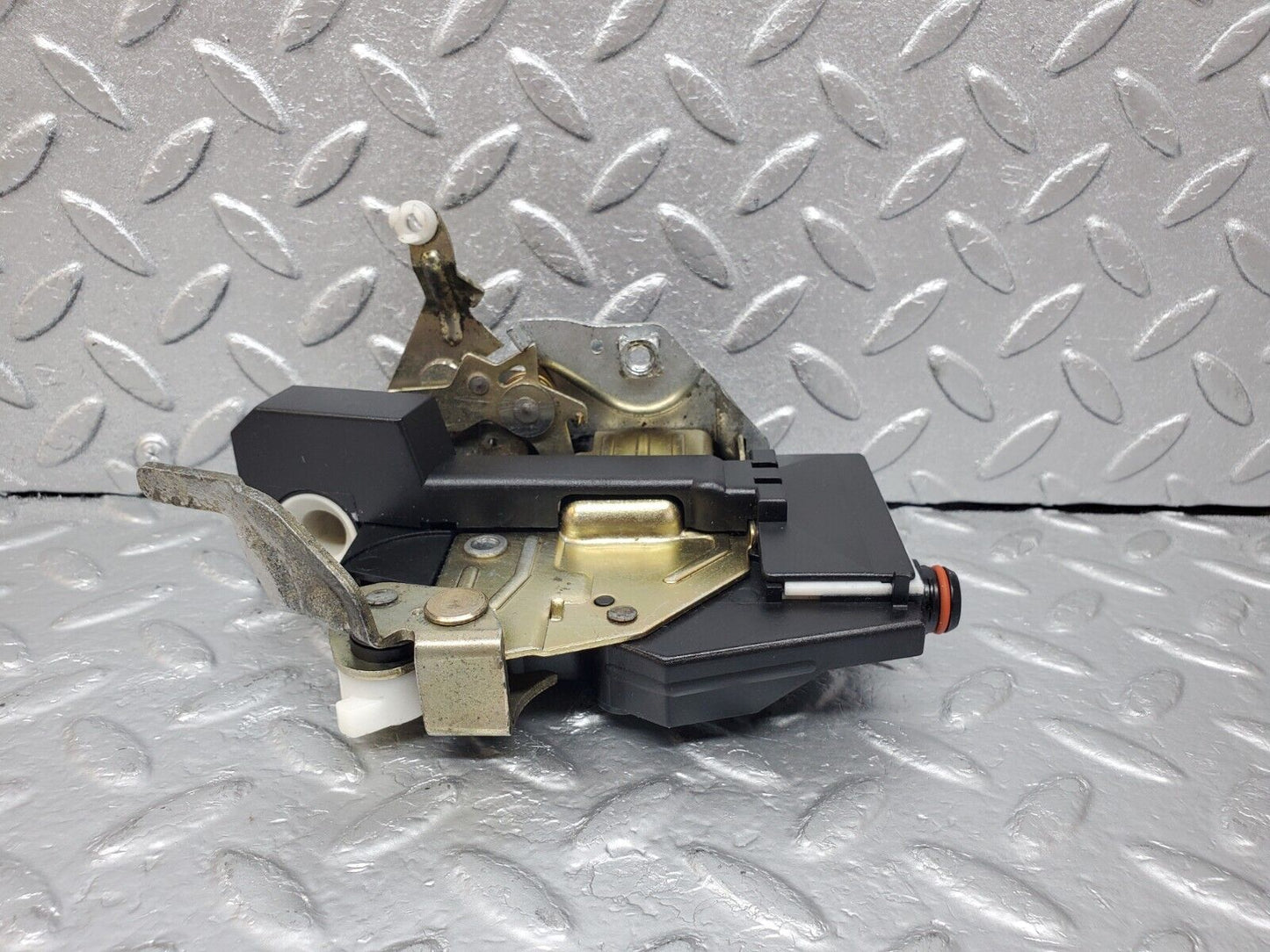 44992 Mercedes-Benz R129 300SL Coupe Right Door Lock Mechanism