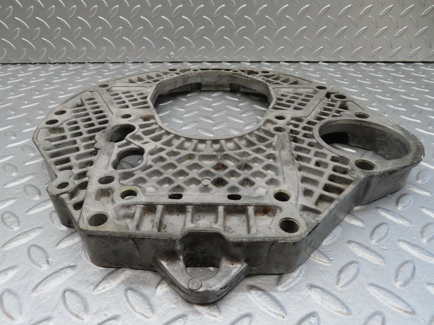 16018 Mercedes-Benz W123 280E Gearbox Flange 1100111545