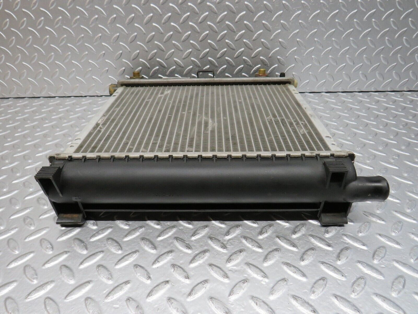 31608 Mercedes-Benz W201 190LE 1.8L Coolant Radiator Nissens 62550