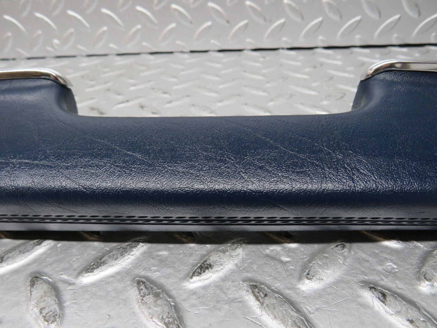 31983 Mercedes-Benz W123 230E Rear Left Interior Door Handle 1239701901