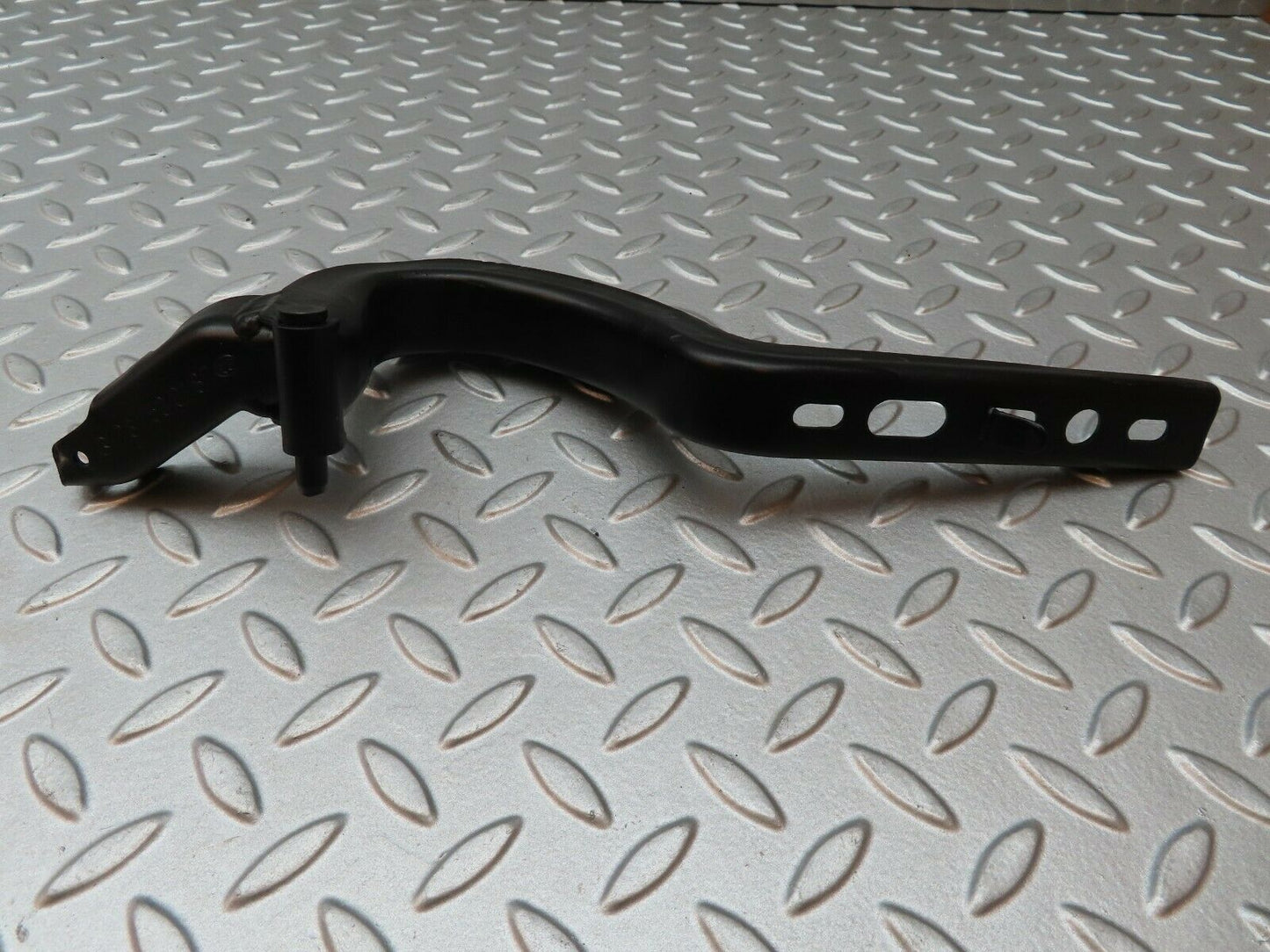 4239 Mercedes-Benz V123 240D LWB Trunk Lid Hinge Left Side 1237500187