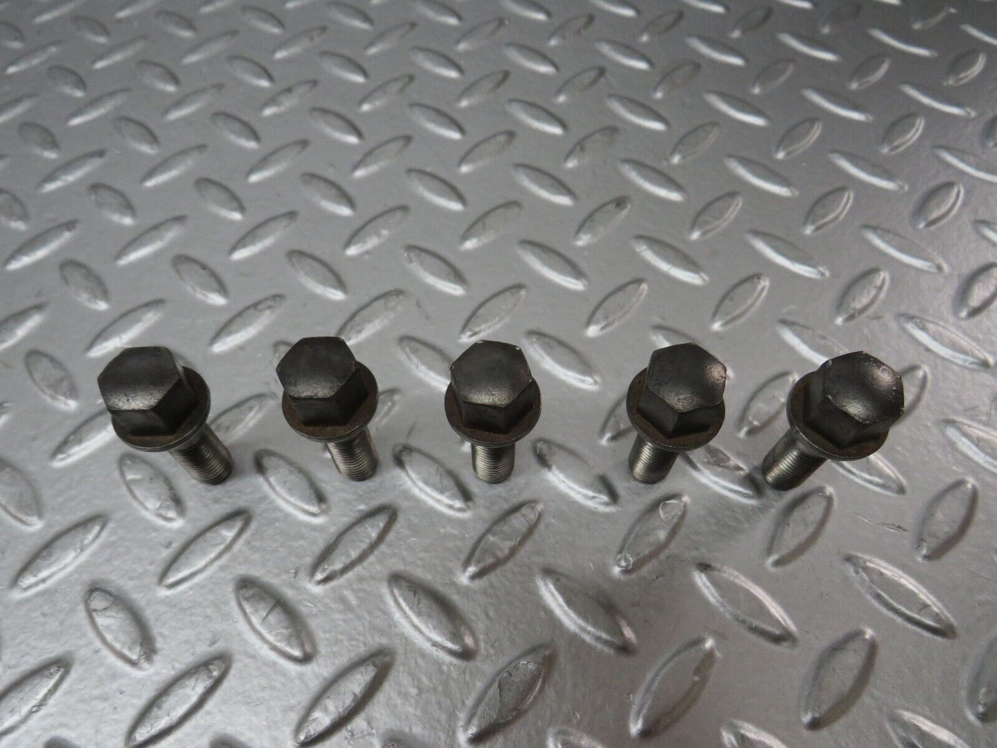 27936 Mercedes-Benz 5x Alloy Wheel Lug Bolt M12x1.5
