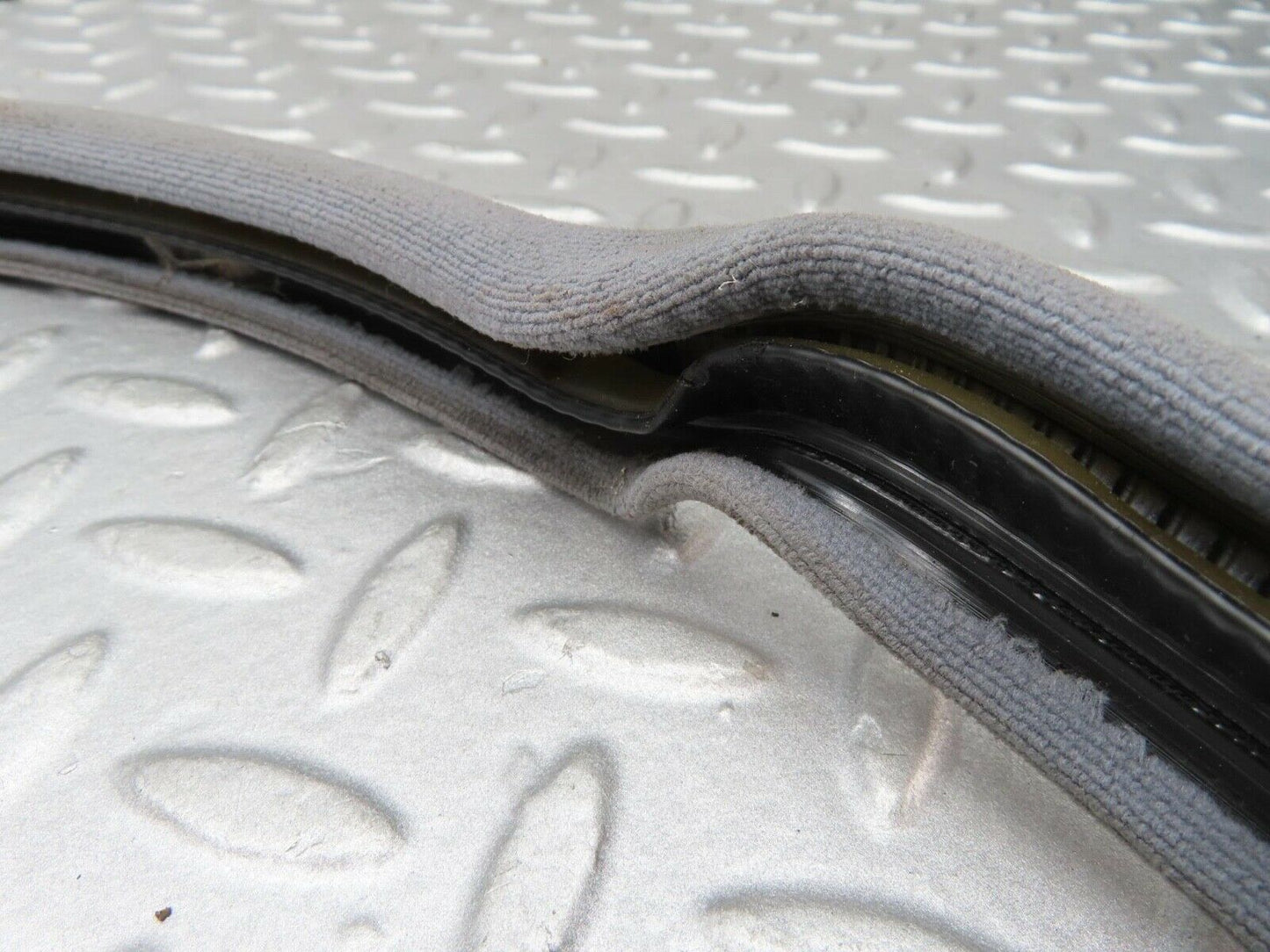 16370 Mercedes-Benz W124 260E Front Right Cloth Covered Door Seal Grey