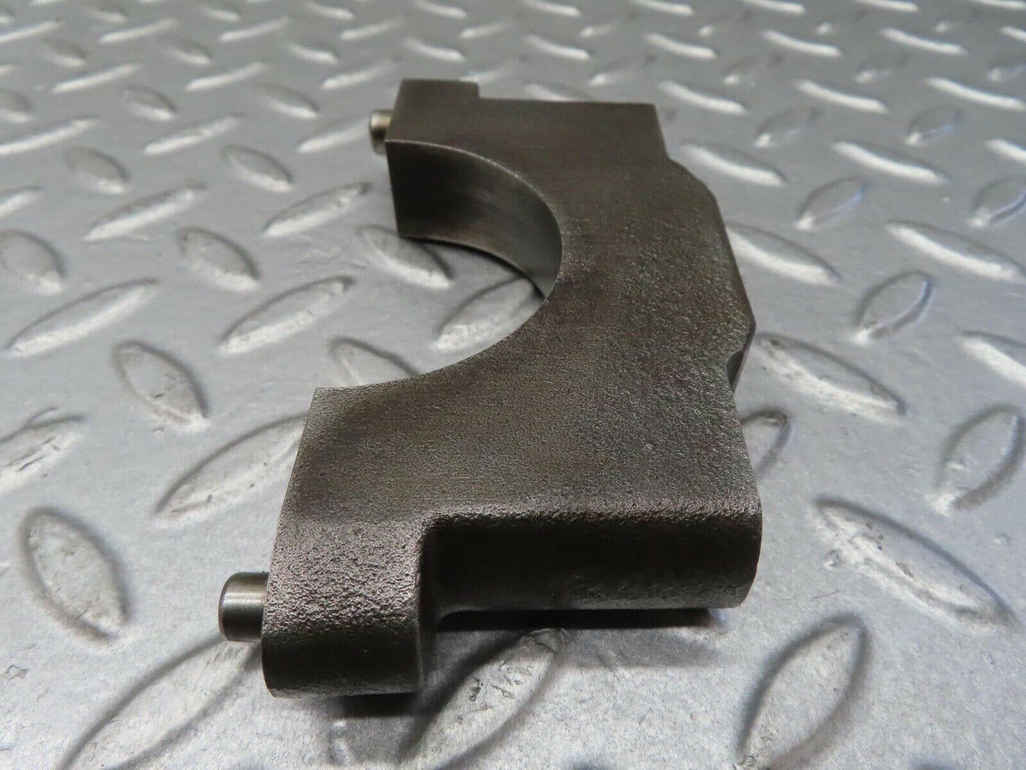 13383 Mercedes-Benz W111 230S Crankshaft Bearing Holder Block 1080110211