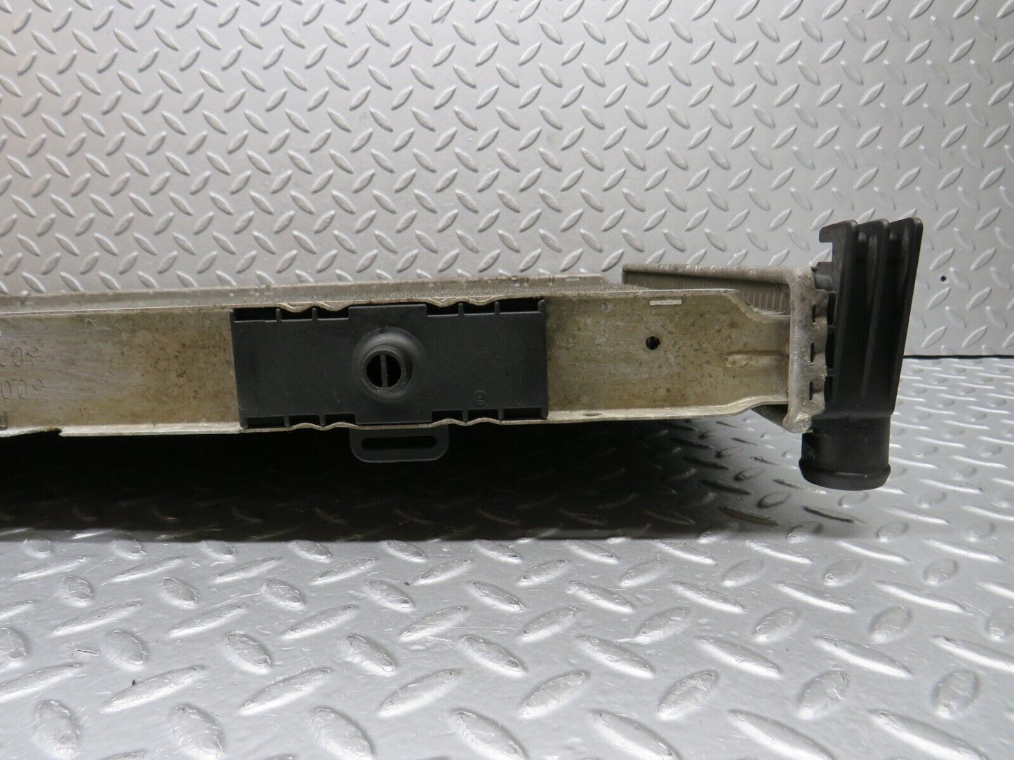 38601 Mercedes-Benz R129 280SL Coupe Engine Coolant Radiator Behr