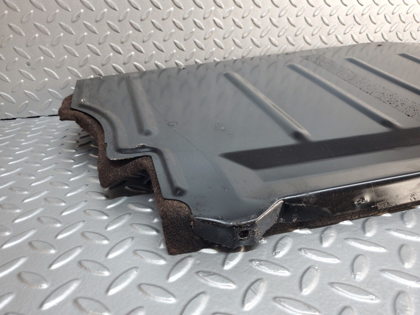 45699 Mercedes-Benz W126 420SE Fuel Tank Cover Plate