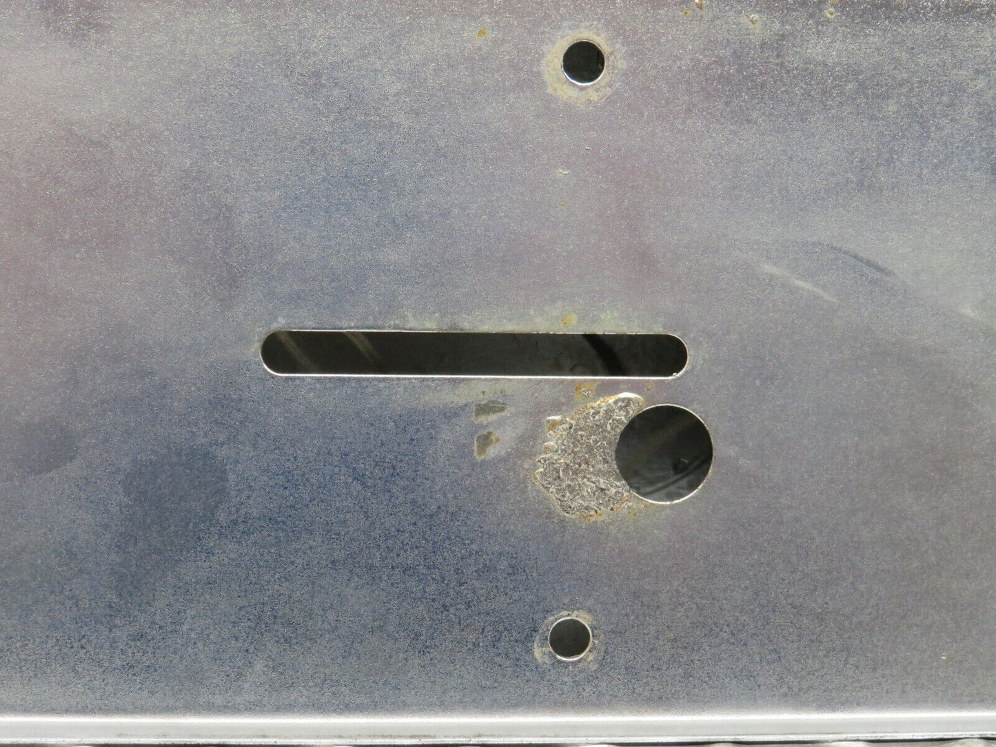 27626 Mercedes-Benz S124 300TE Wagon Rear number Plate Holder Chrome