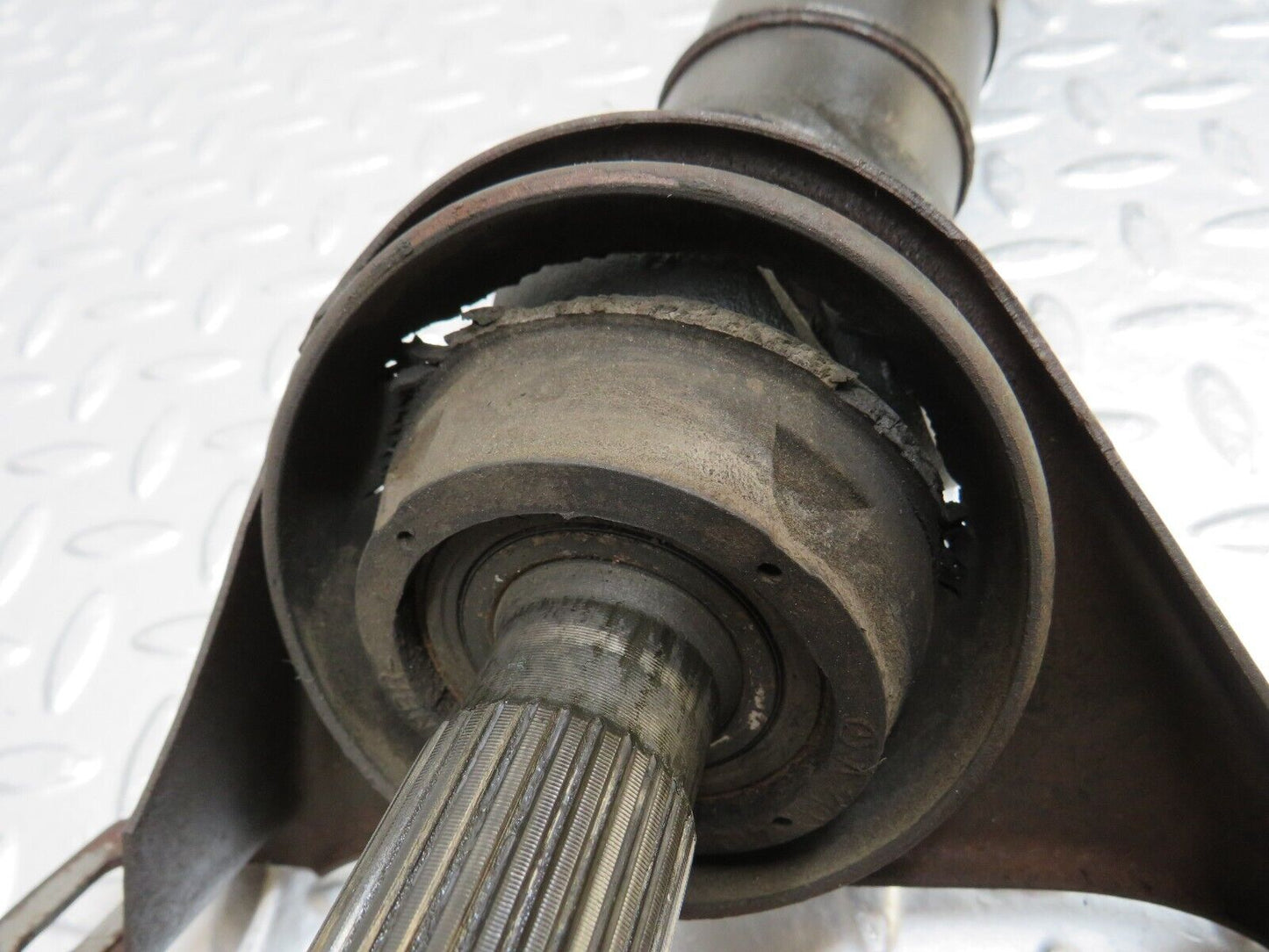 35043 Mercedes-Benz W210 320E Cardan Shaft Prop Shaft 2104109306