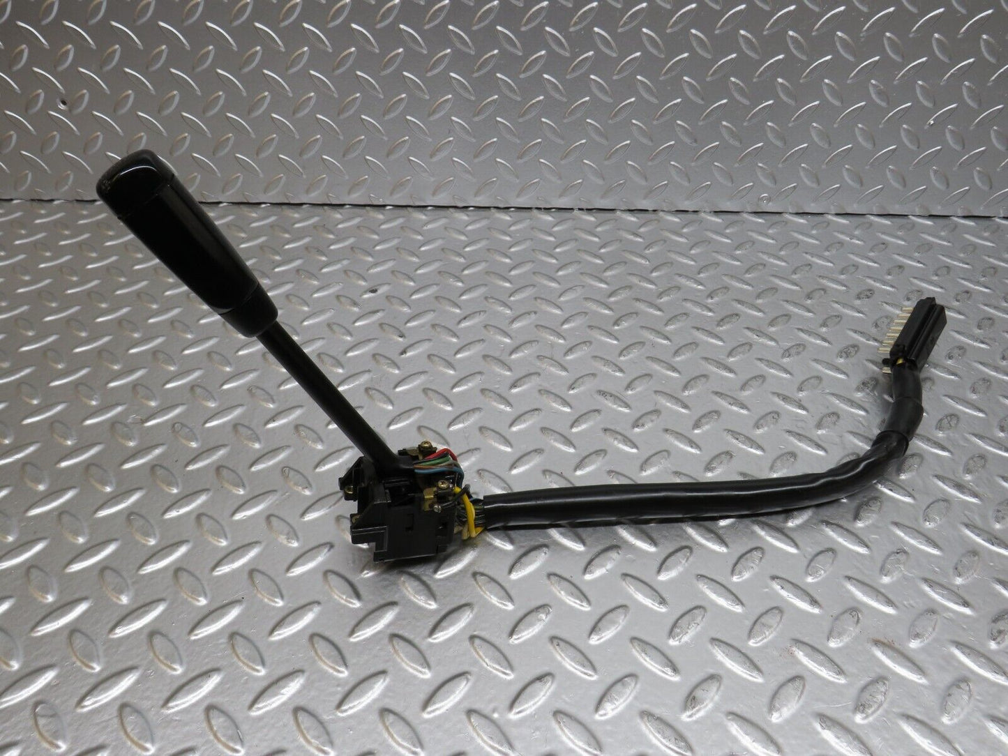 25423 Mercedes-Benz W123 200 Indicator Wiper Stalk