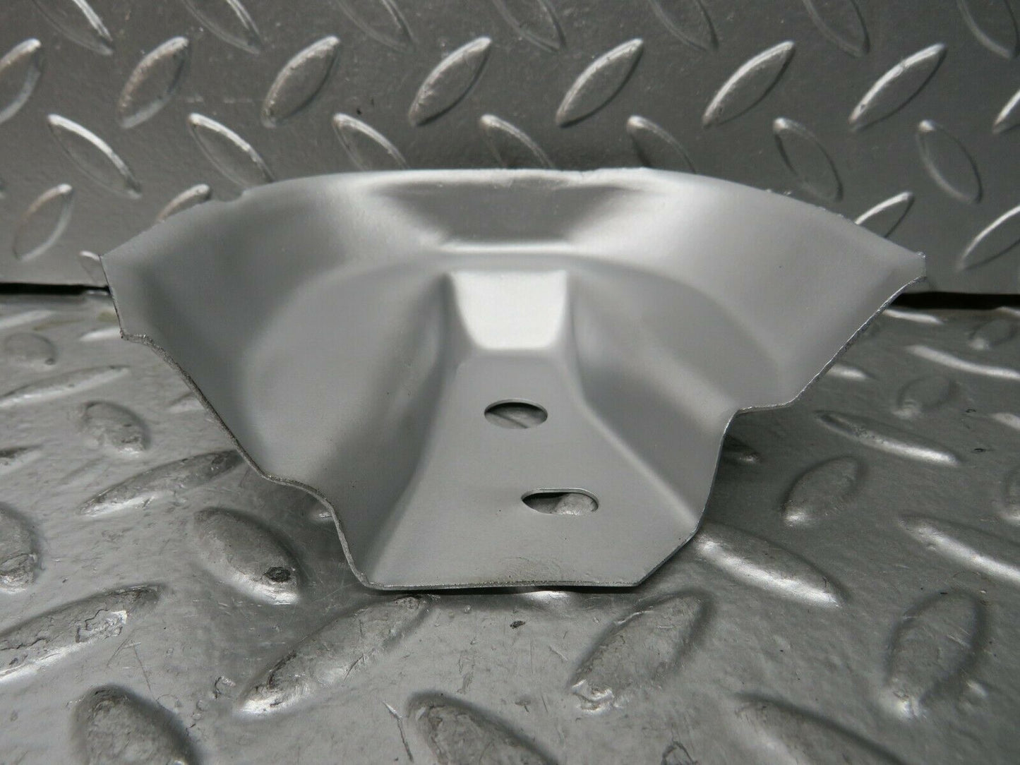 23841 Mercedes-Benz C107 450SLC Coupe Engine Mount Bracket Heat Shield Cover