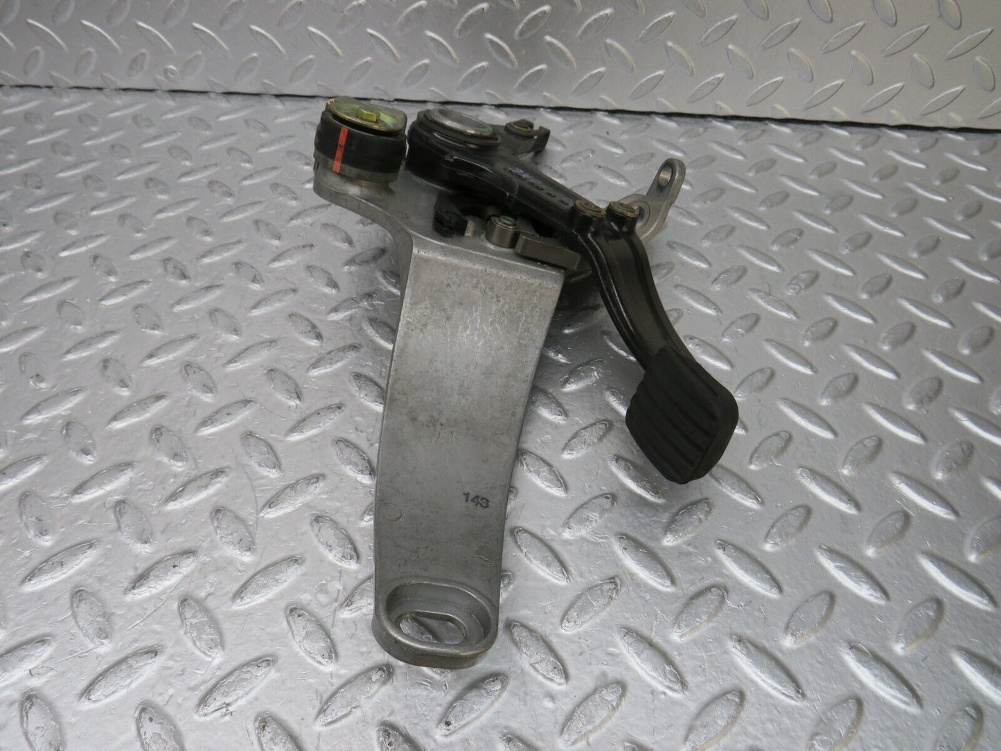 34927 Mercedes-Benz W210 320E Parking Brake Pedal 2024270136 2024270101