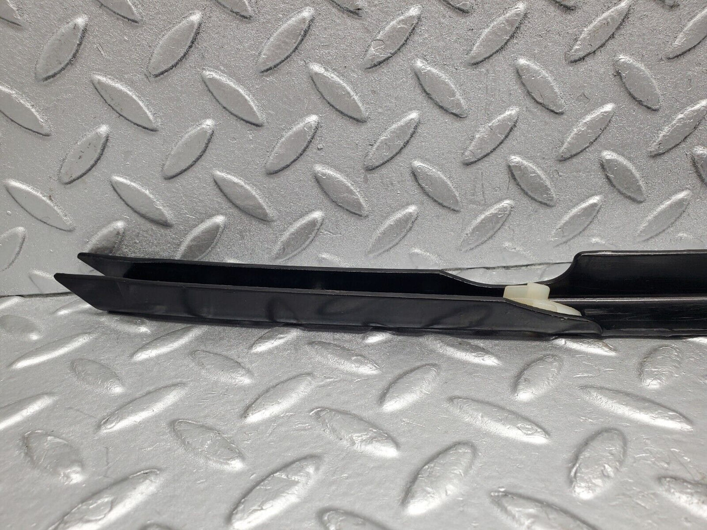 46764 Mercedes-Benz R129 320SL Coupe Front Left Window Channel