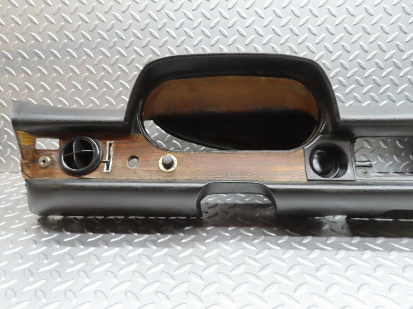 20986 Mercedes-Benz W114 250CE Coupe Dashboard Black LHD