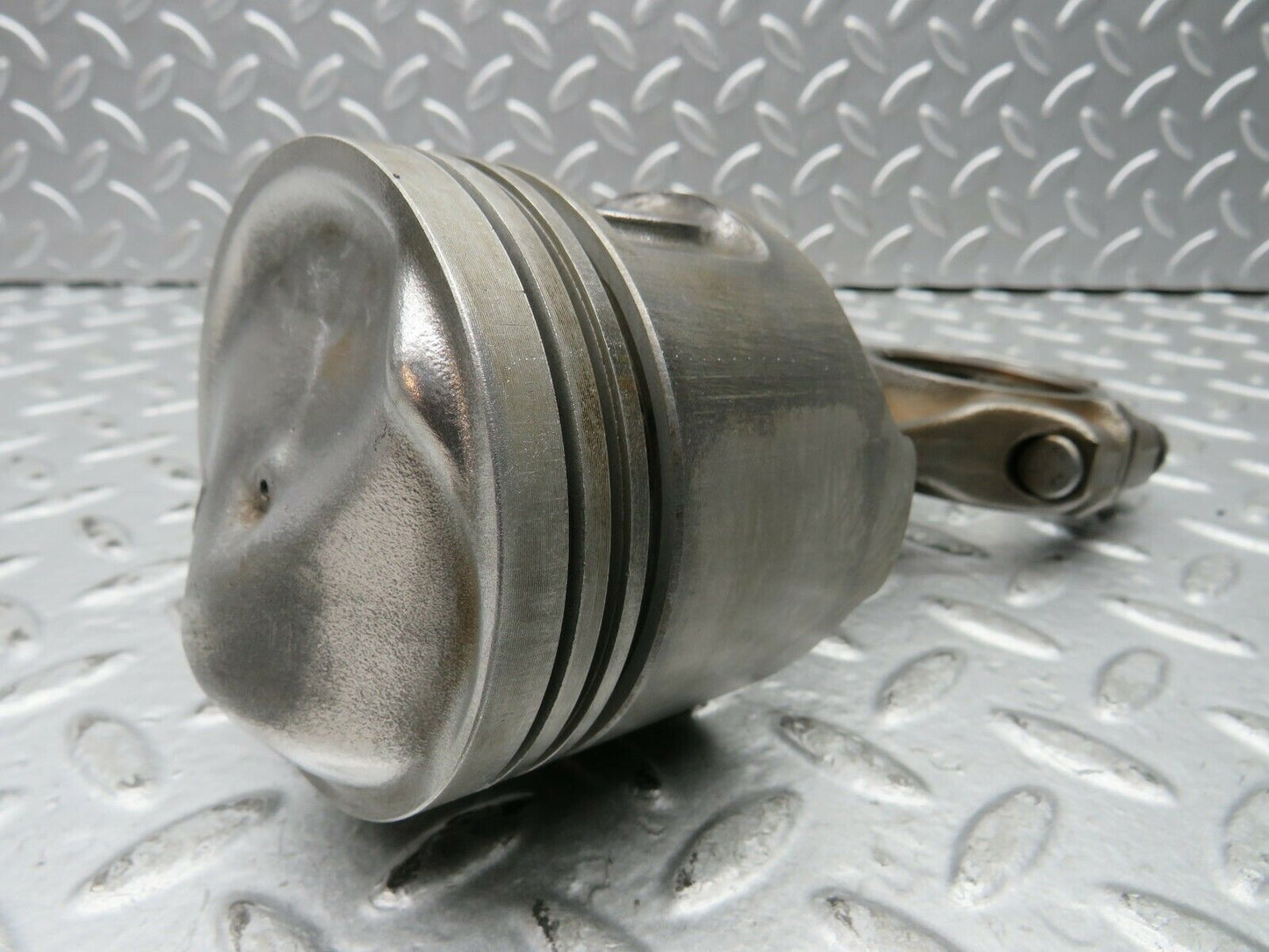 22210 Mercedes-Benz S123 280TE Piston With Connecting Rod 85.975 mm