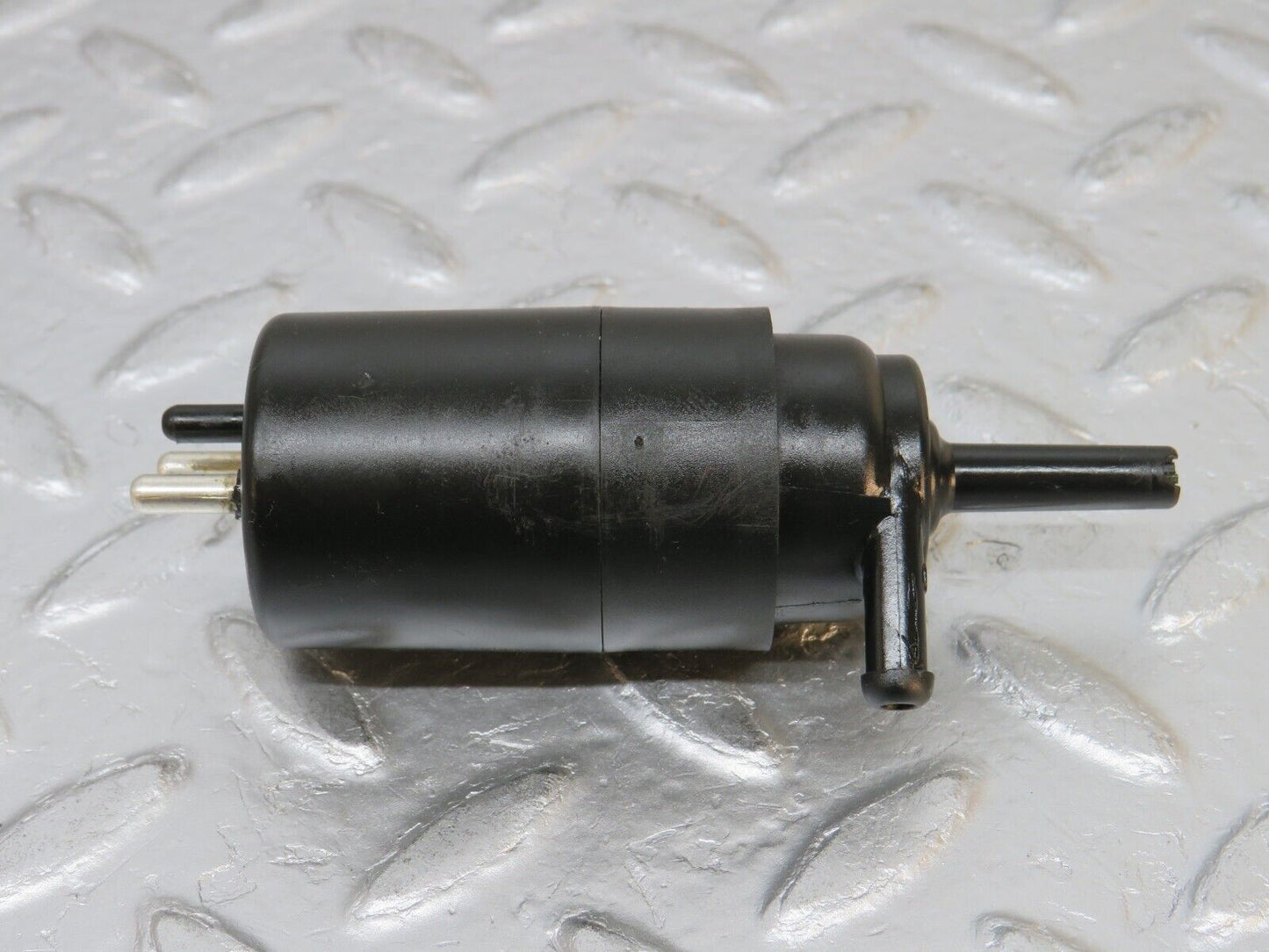 32418 Mercedes-Benz S124 300TE Wagon Windscreen Washer Pump Hella 1248690221