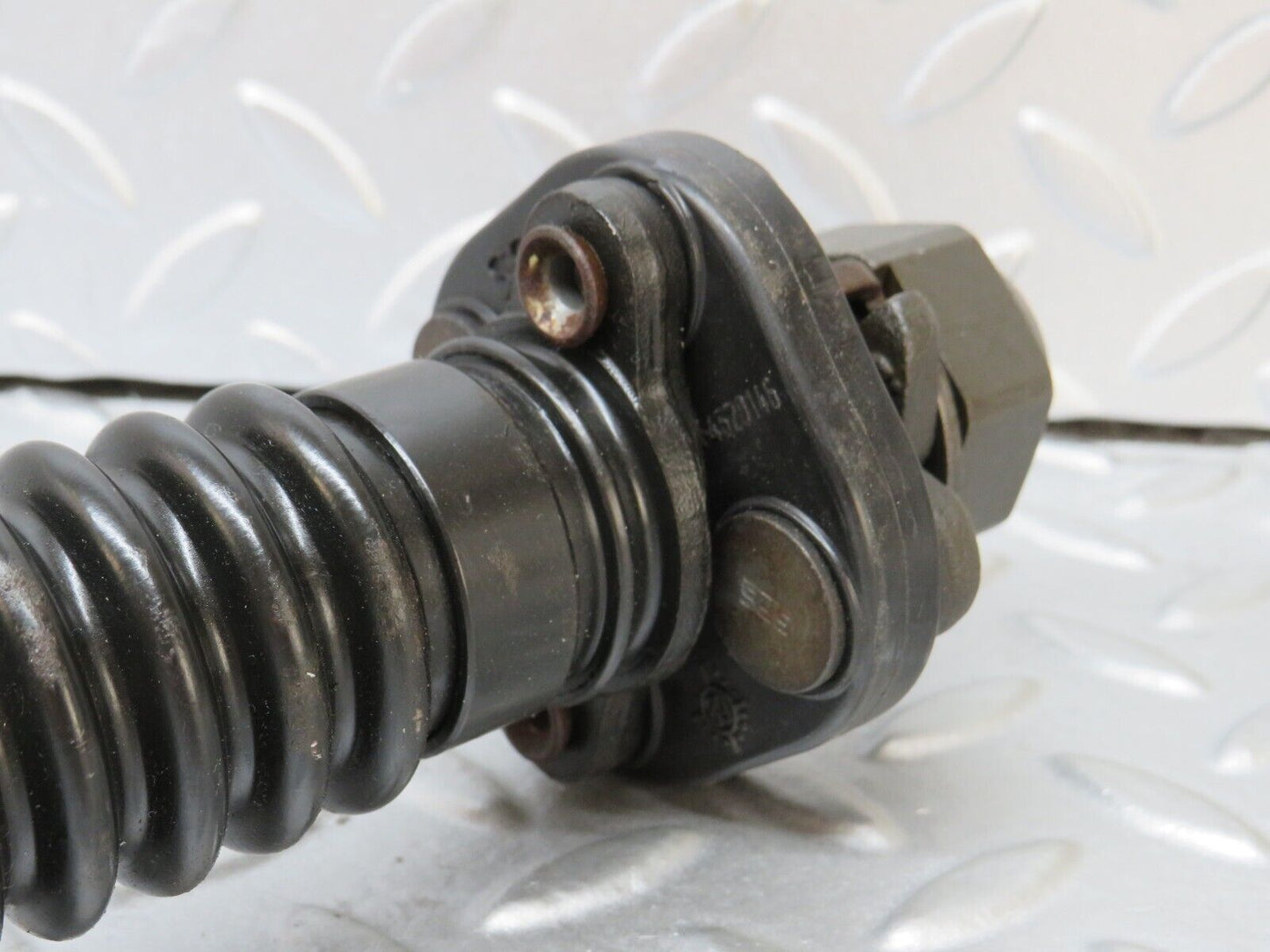 36368 Mercedes-Benz W126 420SE Steering Column Lower Shaft 1264620146