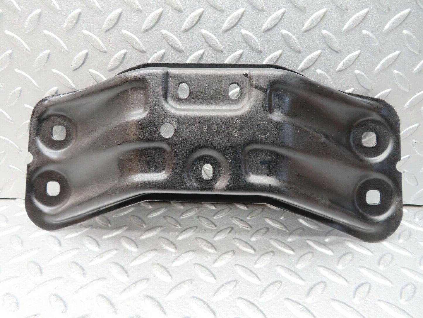 15098 Mercedes-Benz W140 S320 Gearbox Mount Bracket