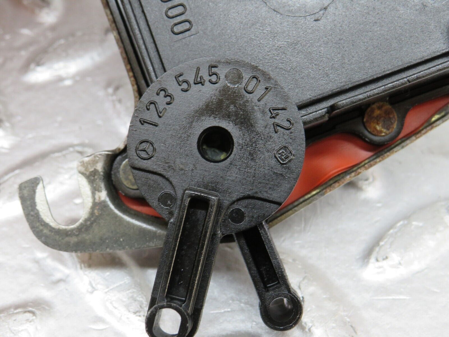33522 Mercedes-Benz W202 C180 Reverse Light Switch 0005456806 1235450142