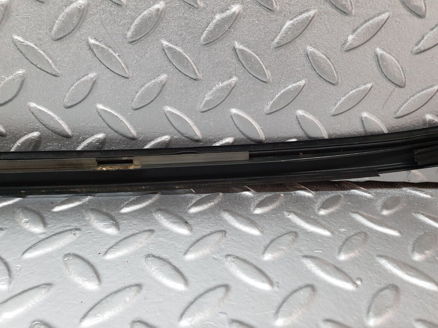 41712 Mercedes-Benz W124 200E Roof Chrome Trim Right Side 1246900497