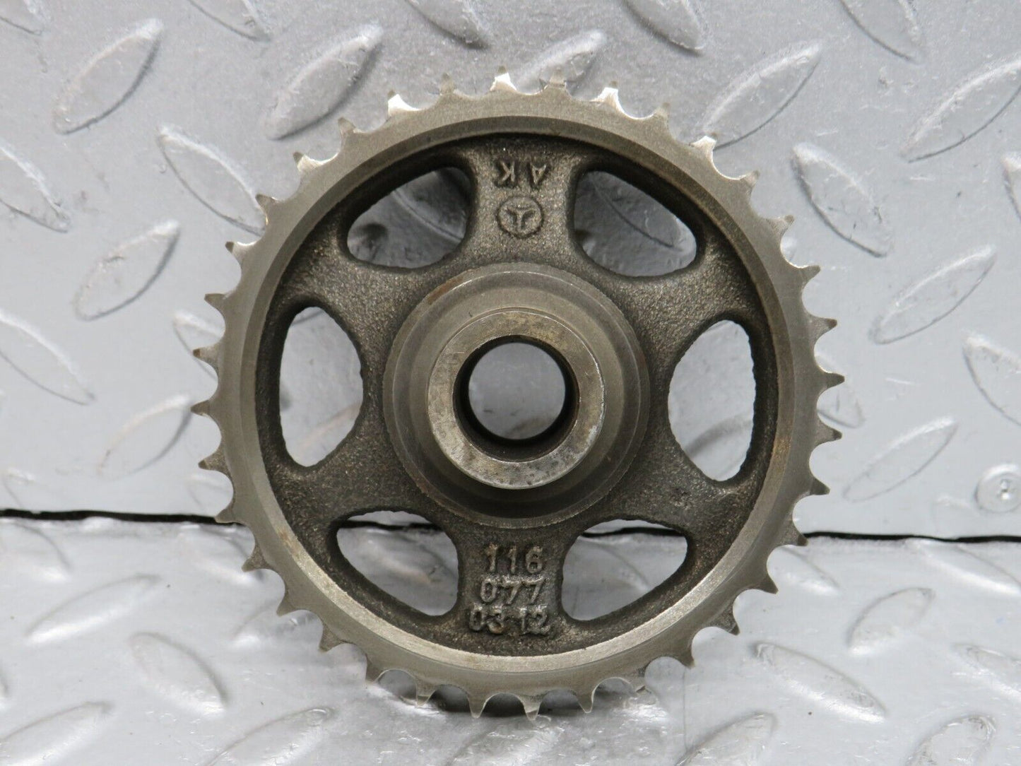 37610 Mercedes-Benz W109 300SEL Timing Gear Sprocket 1160770312